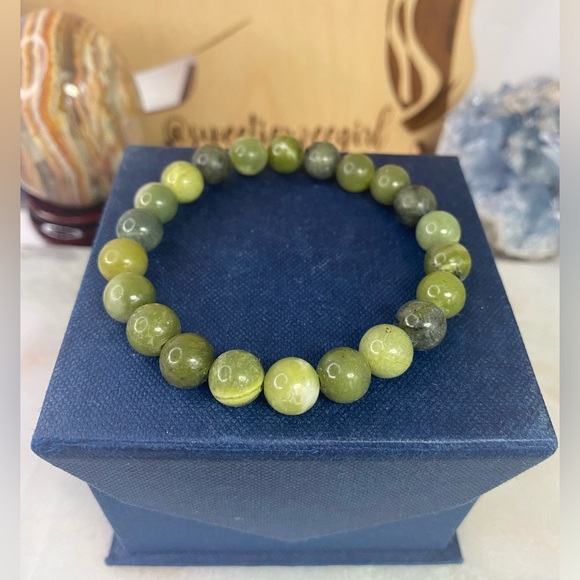 Jewelry - Green Canadian Nephrite Jade Stone of Grace Bracelet 8mm